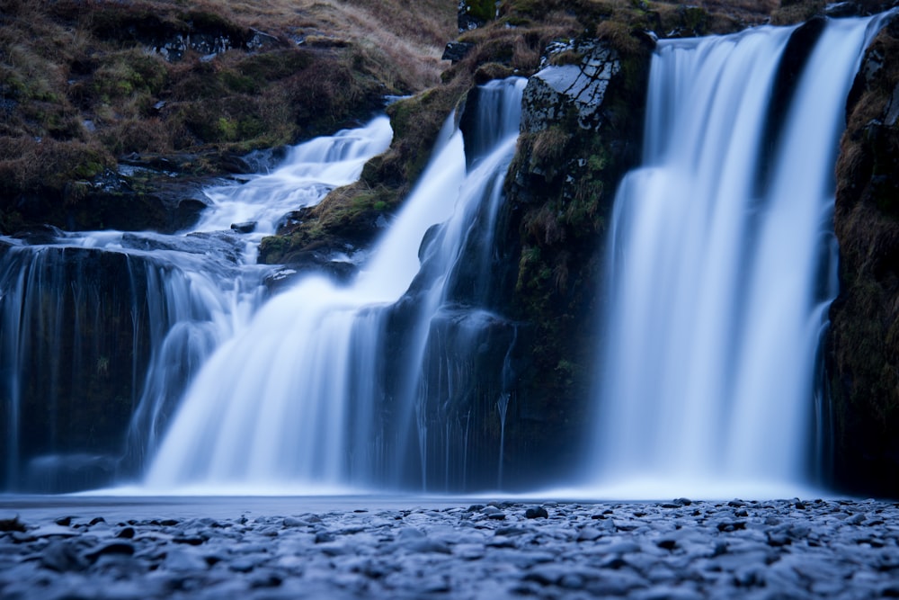 waterfalls at daytime