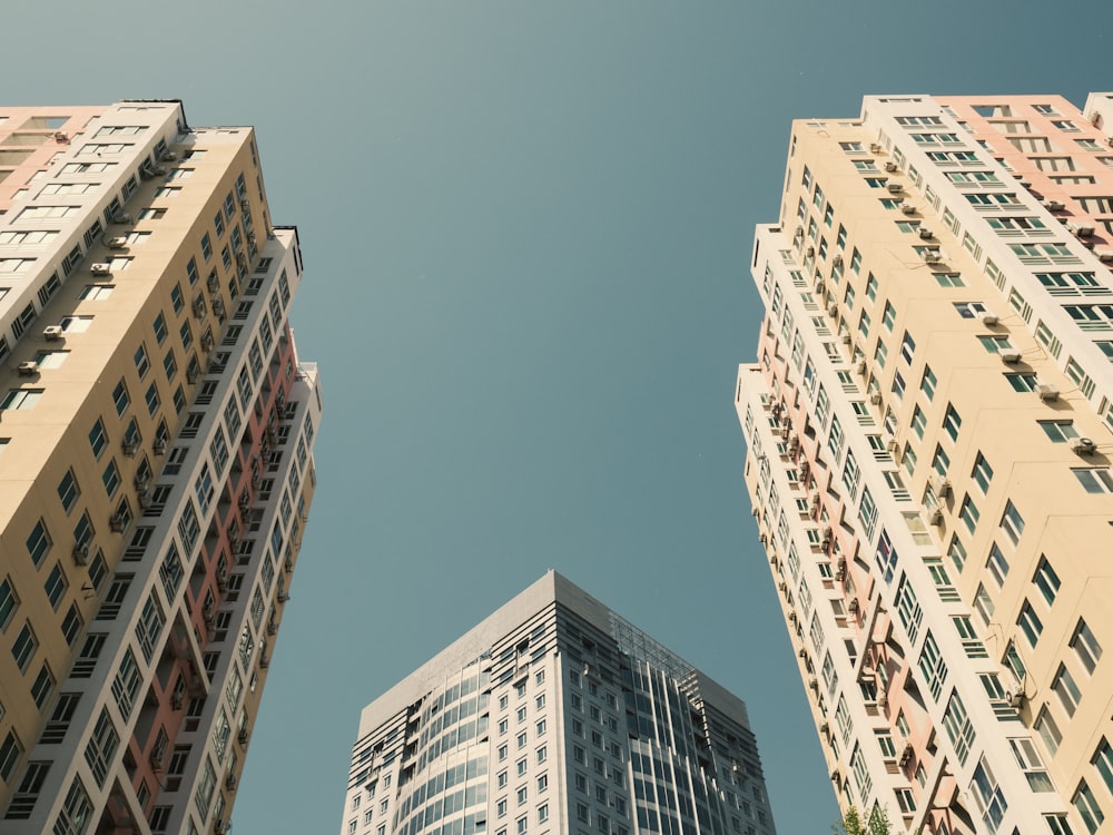 painting of white and beige building