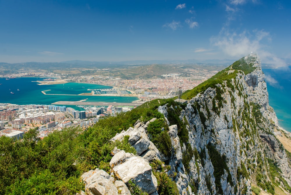 De prachtige rotsen van Gibraltar