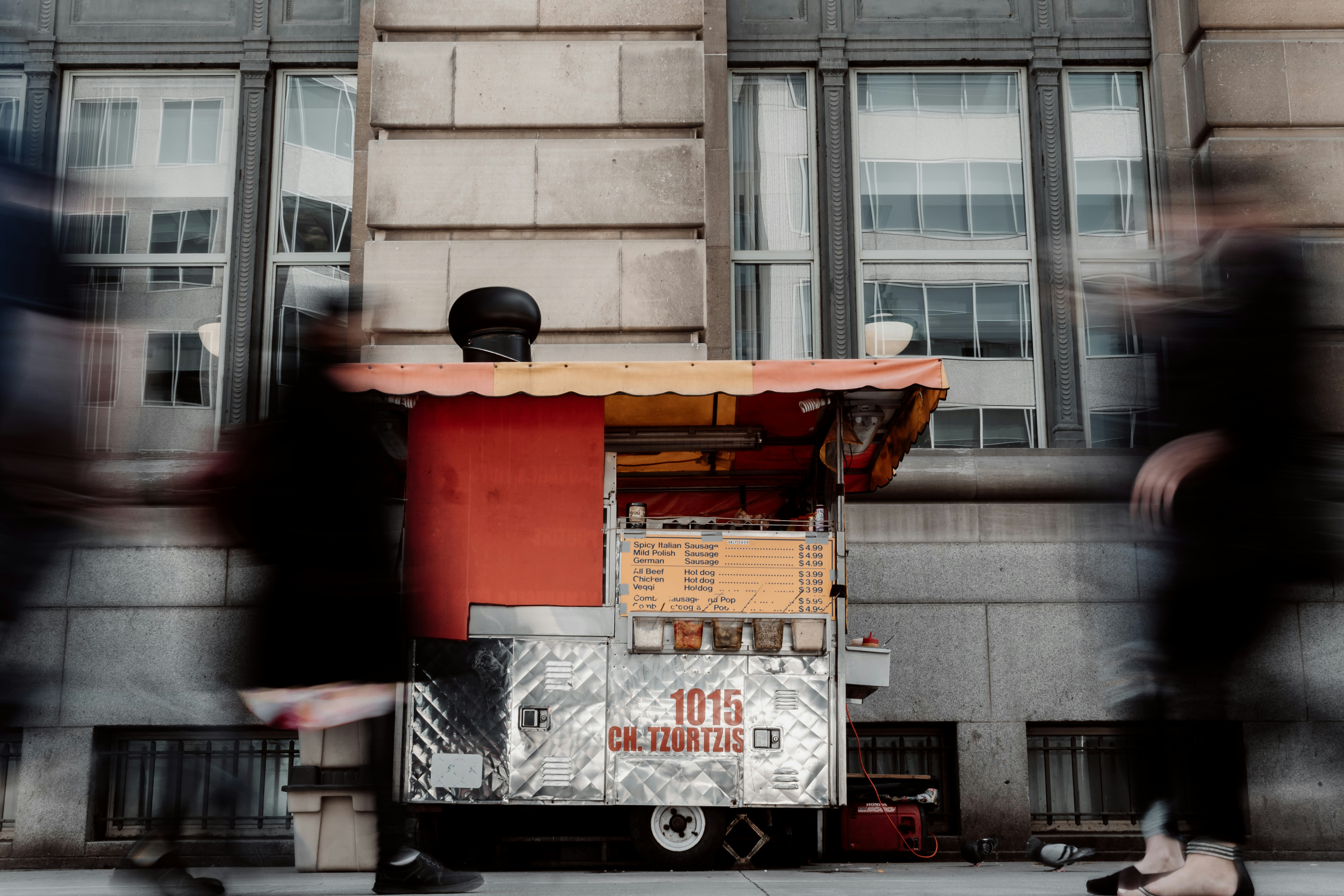 Photo by andriklangfield