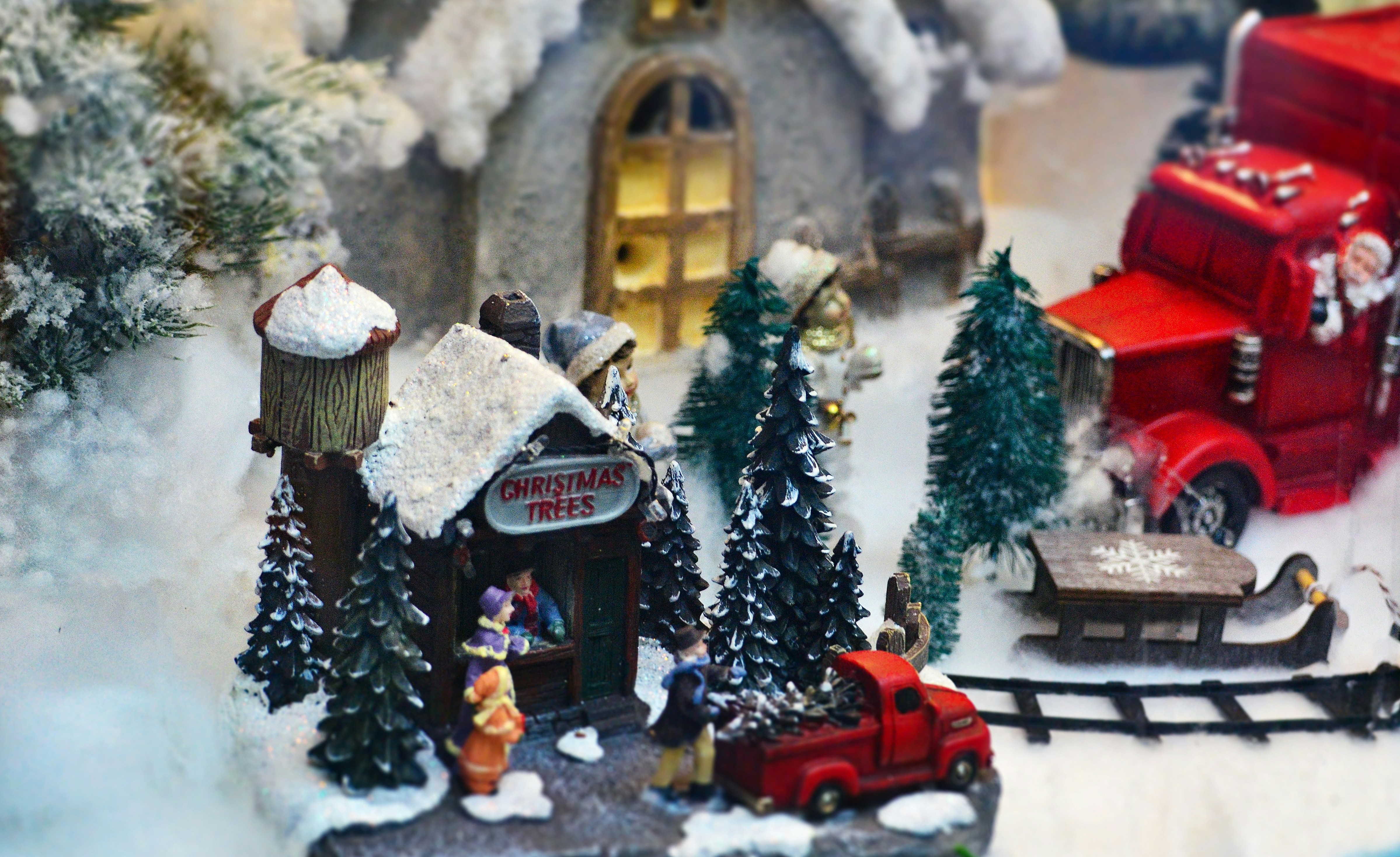 Photo by viktortalashuk