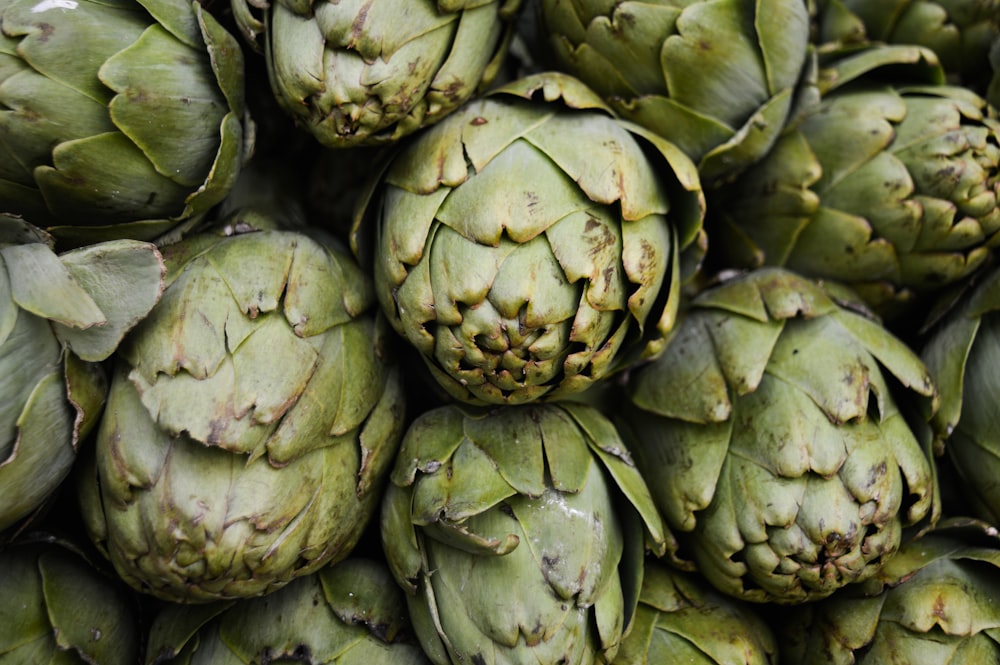 round green fruits