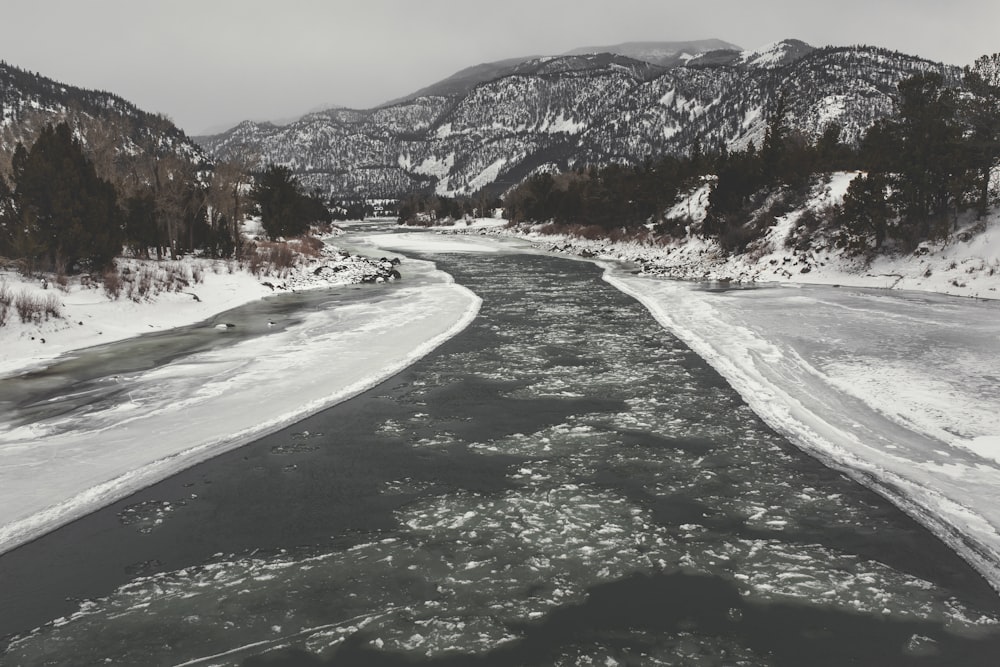 Río congelado