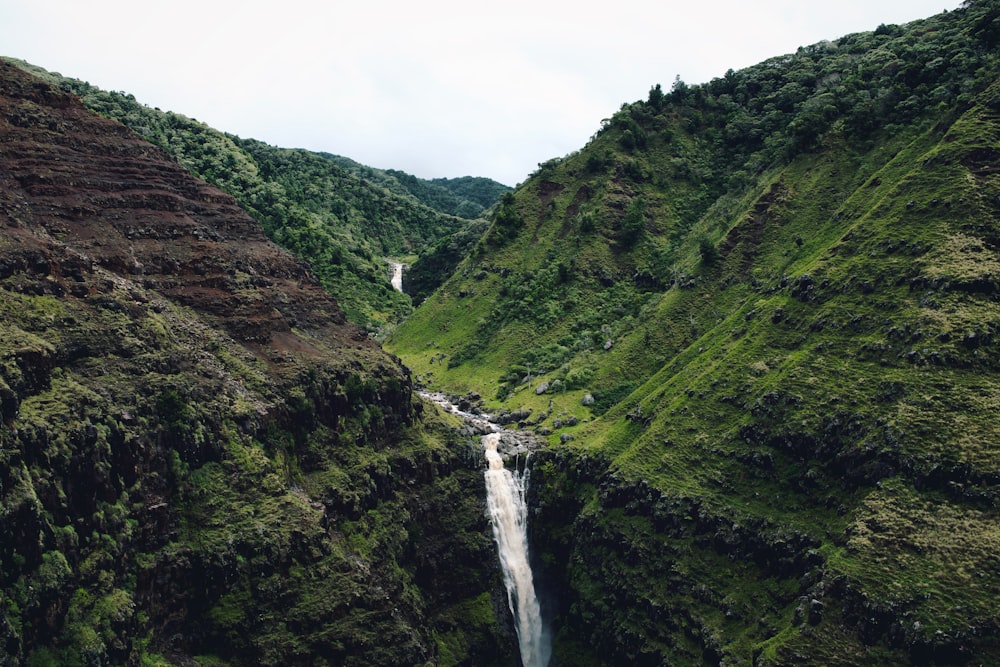 waterfall during daytime