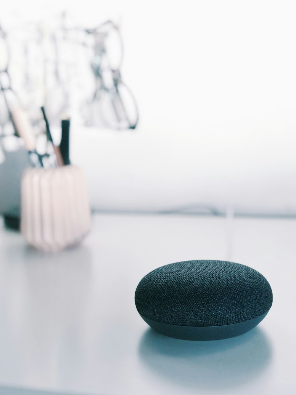 black Google Home mini