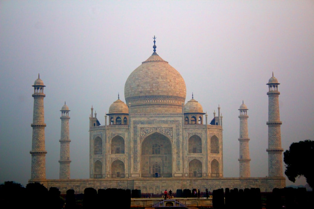 Taj Mahal durante o dia