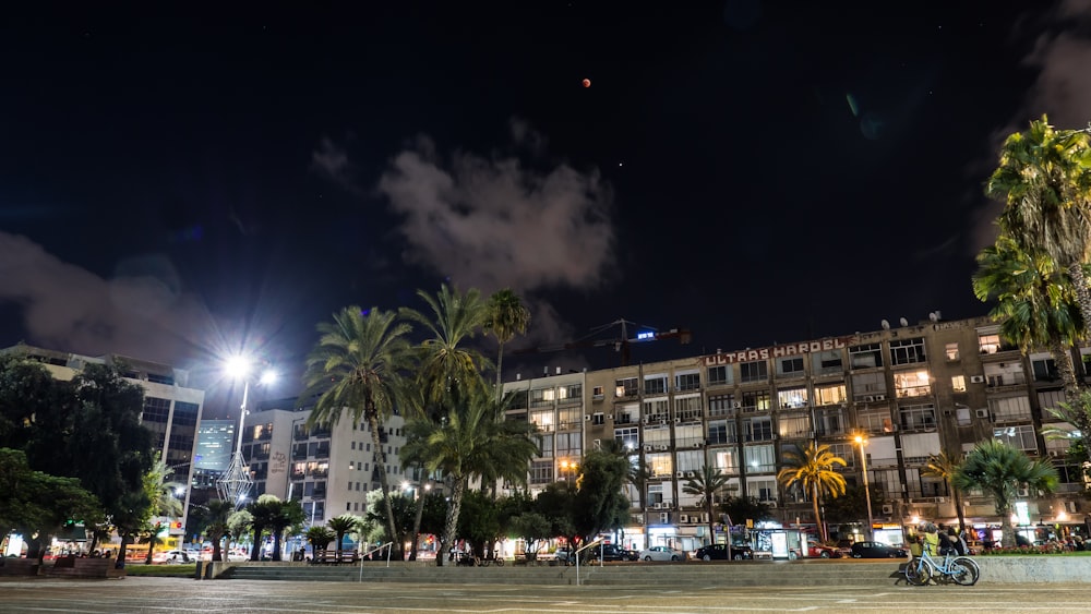 gray concrete building during nighttime