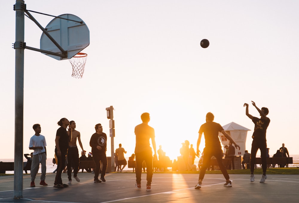 man playing basketball