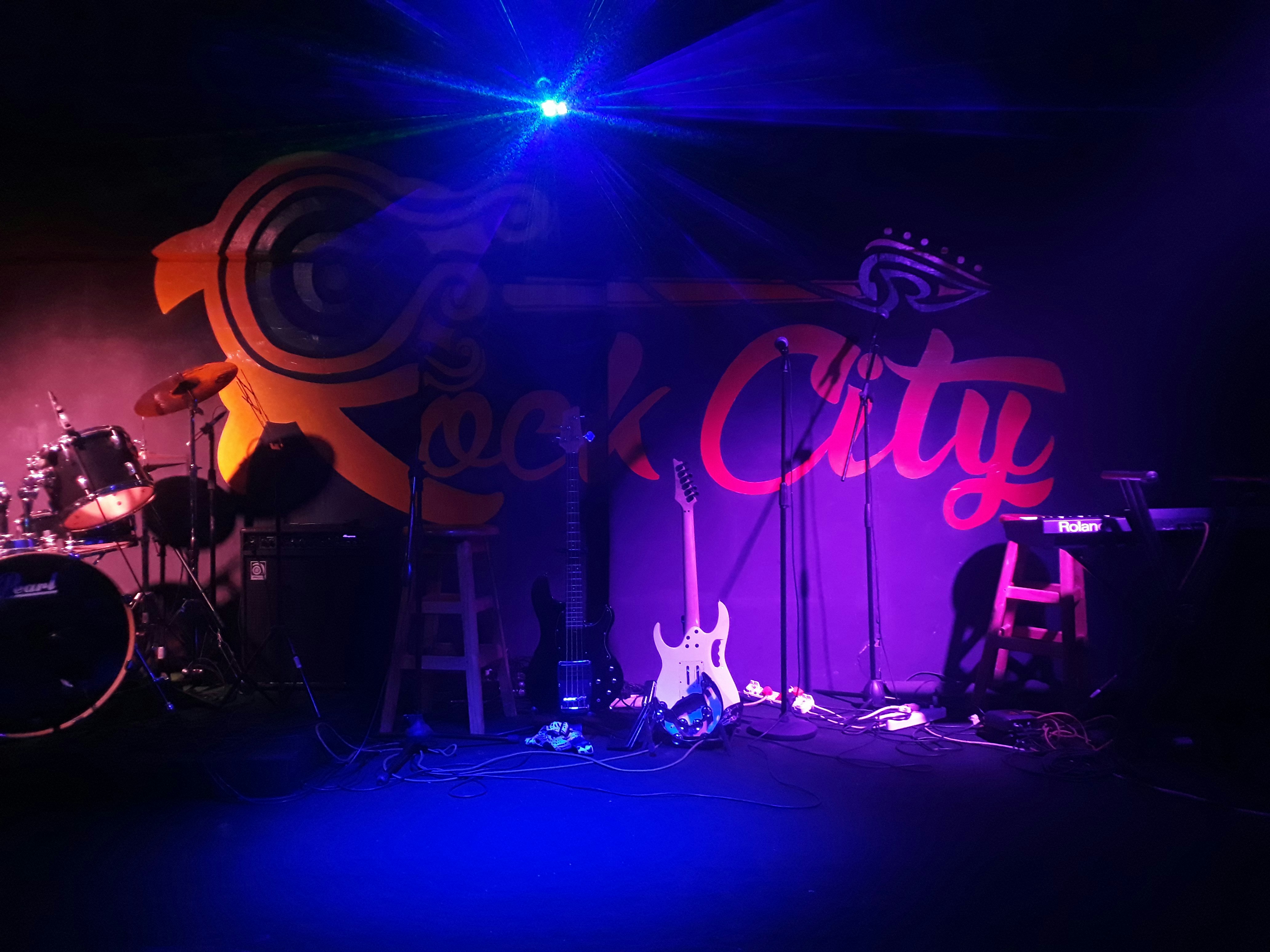 Tune into Rick's Rock Shop: Your Friday Music Destination