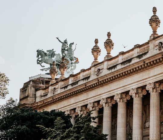 concrete house in Grand Palais France