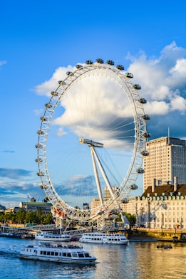 boats near buildings at daytime