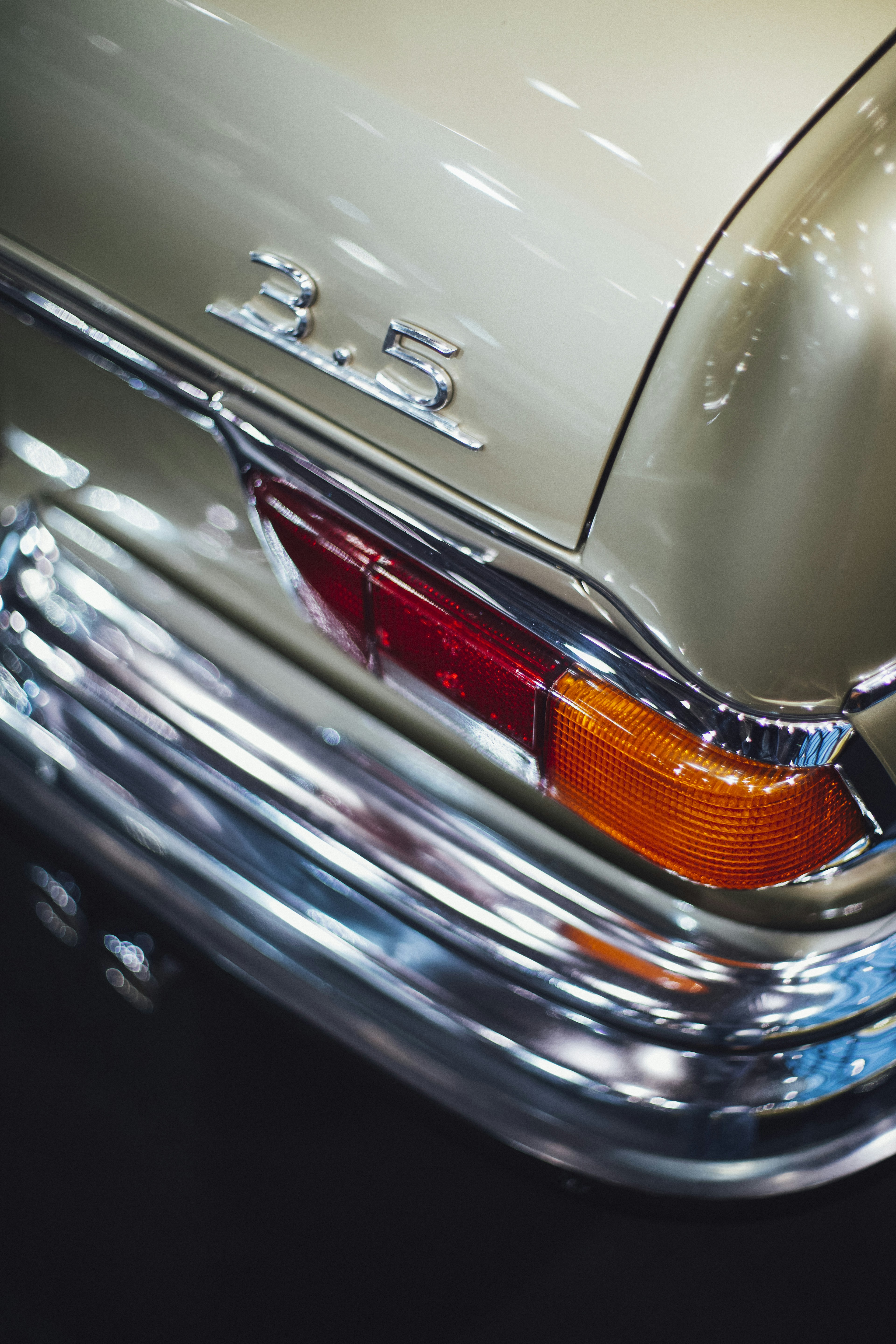 Photo by markusspiske