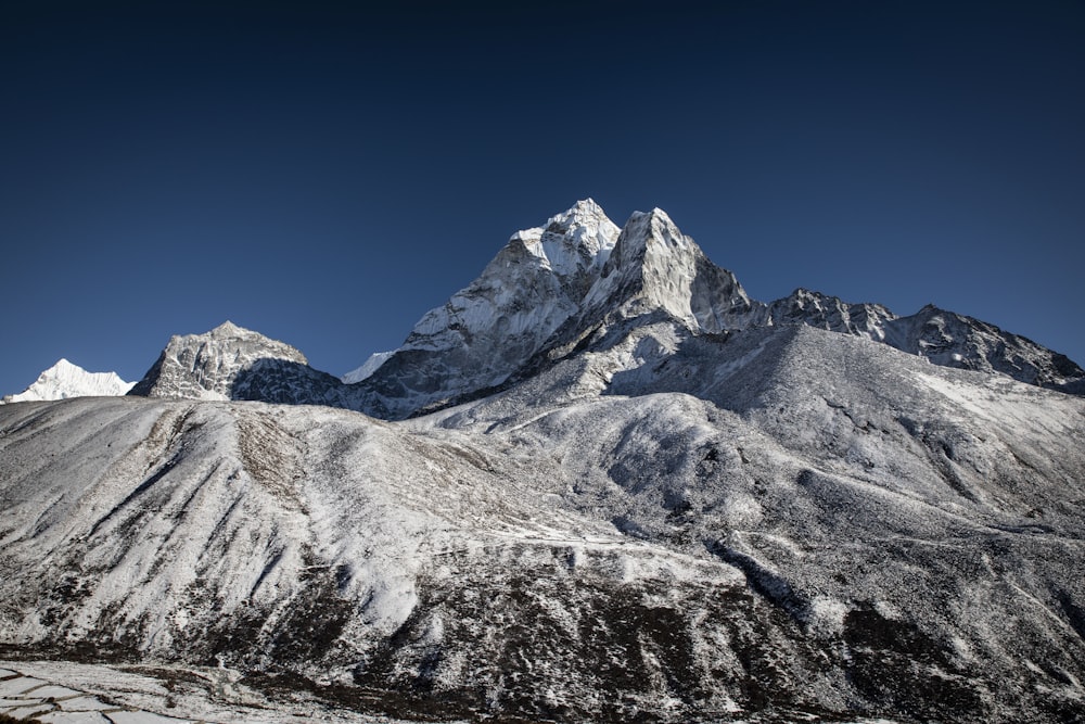 white mountain during daytime