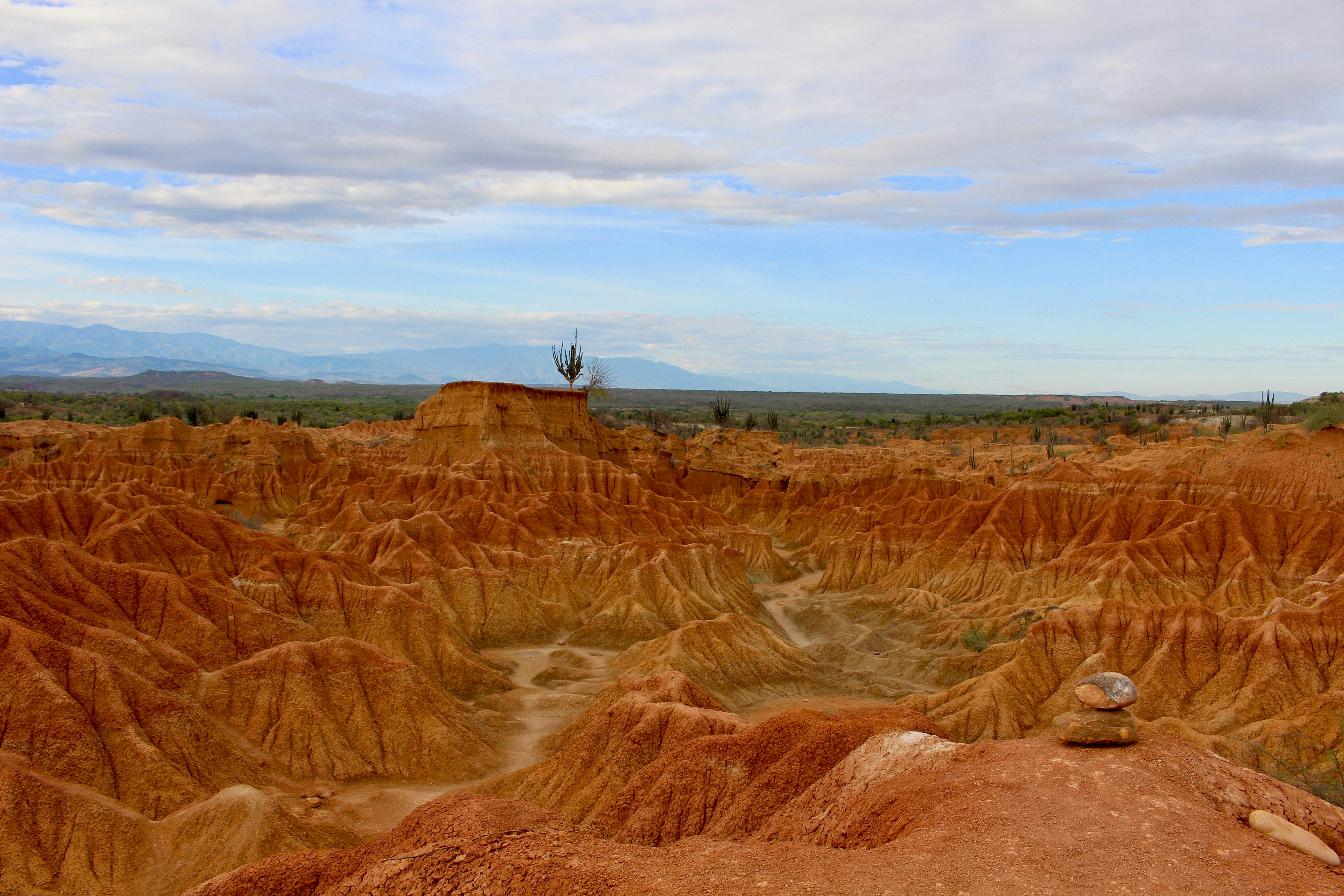 Choose from a curated selection of desert photos. Always free on Unsplash.