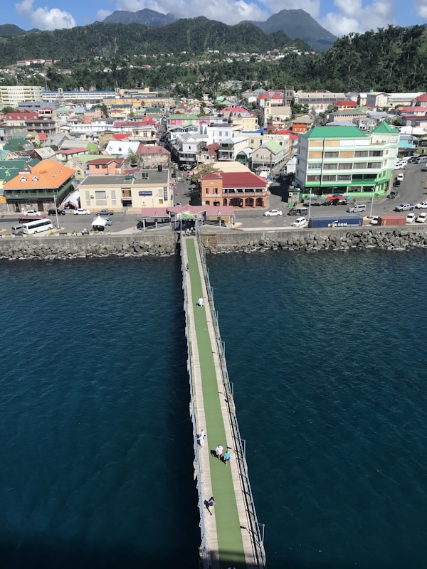 What to See in Roseau: A Practical Travel Guide