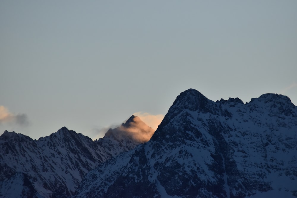 icy mountain scenry