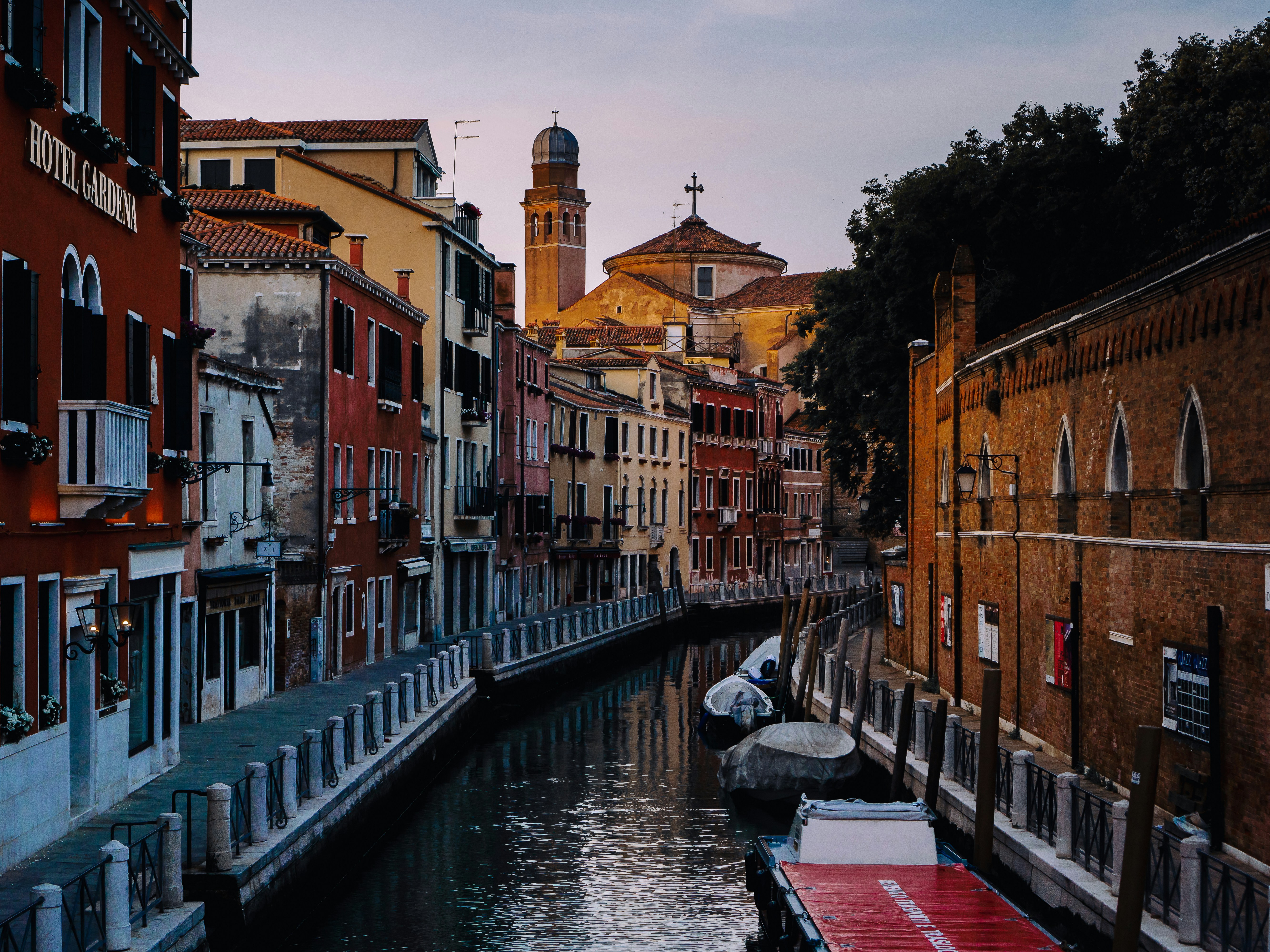 Photo by jeremyanichols