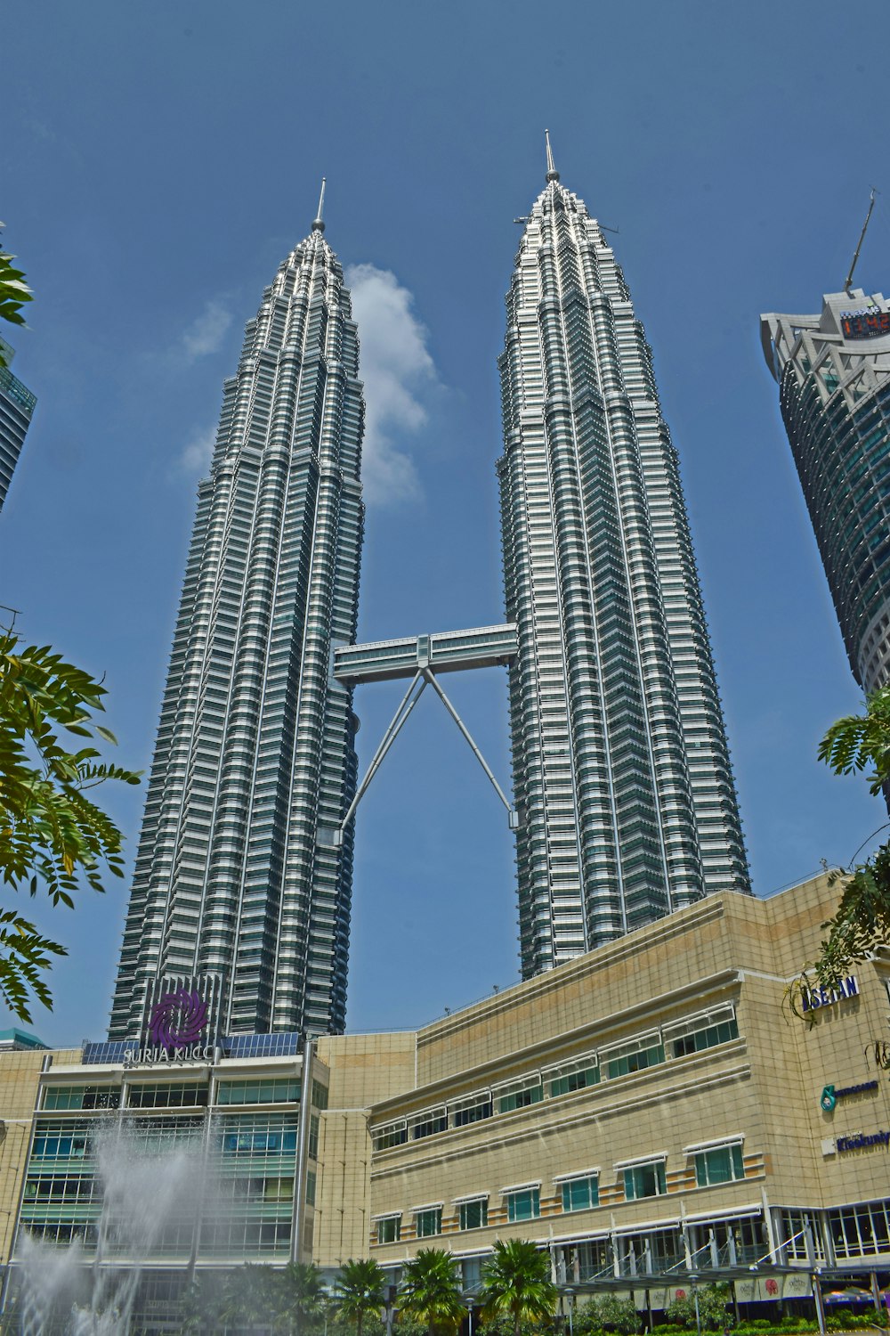 Petronas Twin Towers, Malesia