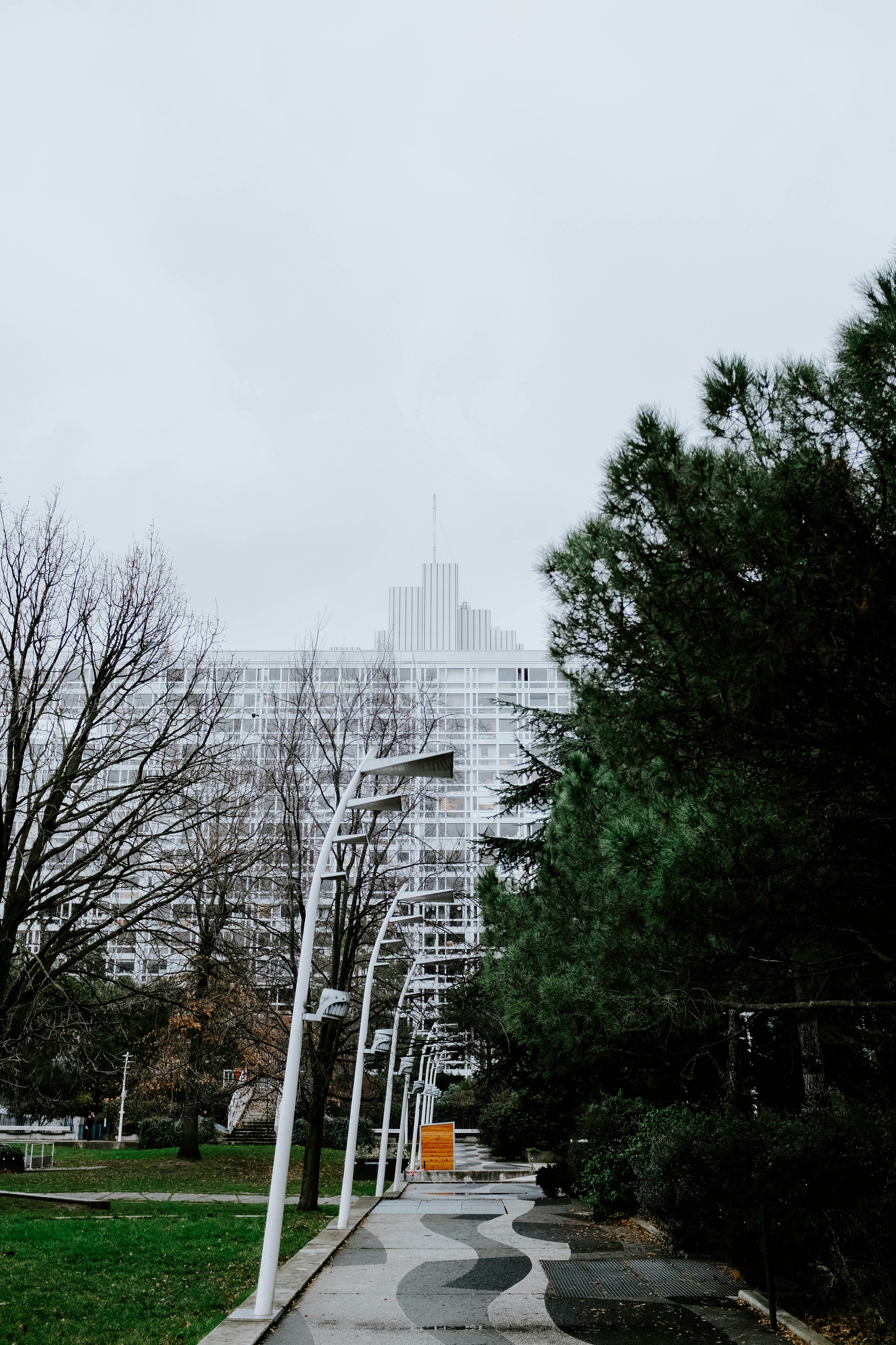 Photo by adrienolichon