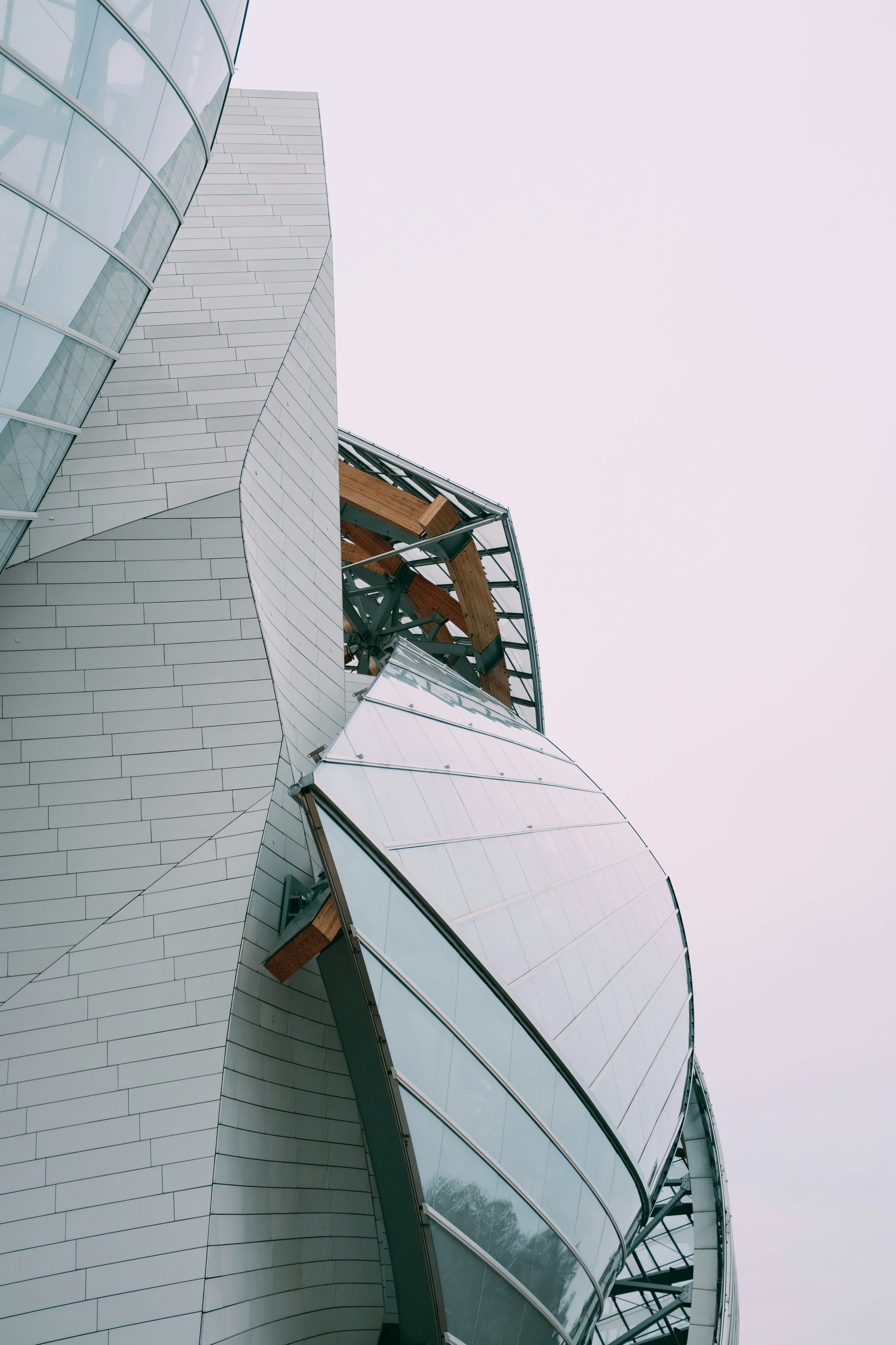 Photo by adrienolichon