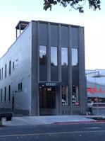 Exterior of the 680-square-foot office suite on Larkin Road in Elgin, IL.