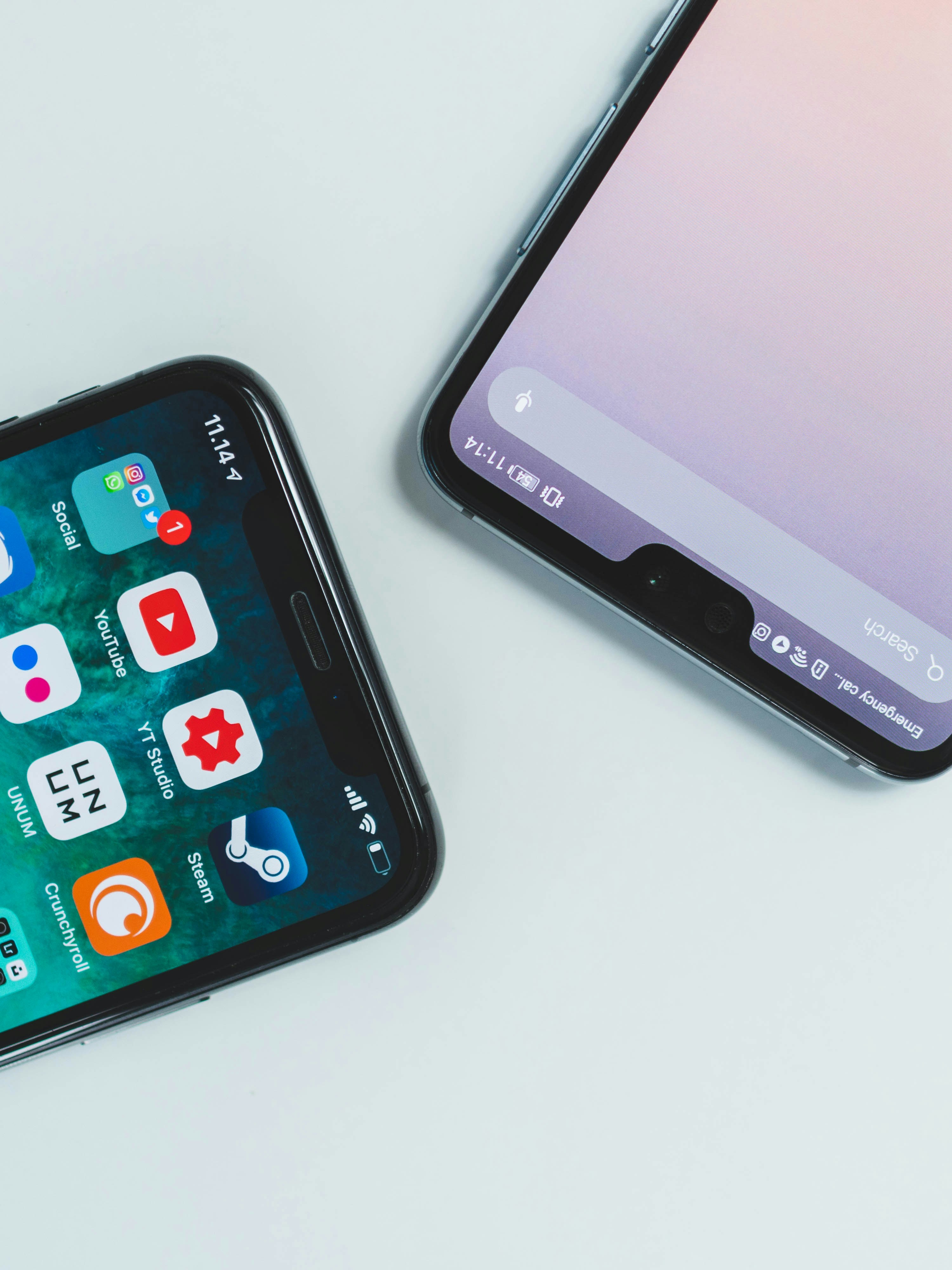 决色手机壳测评，石墨色的时尚与质感之旅,决色手机壳两个系列对比