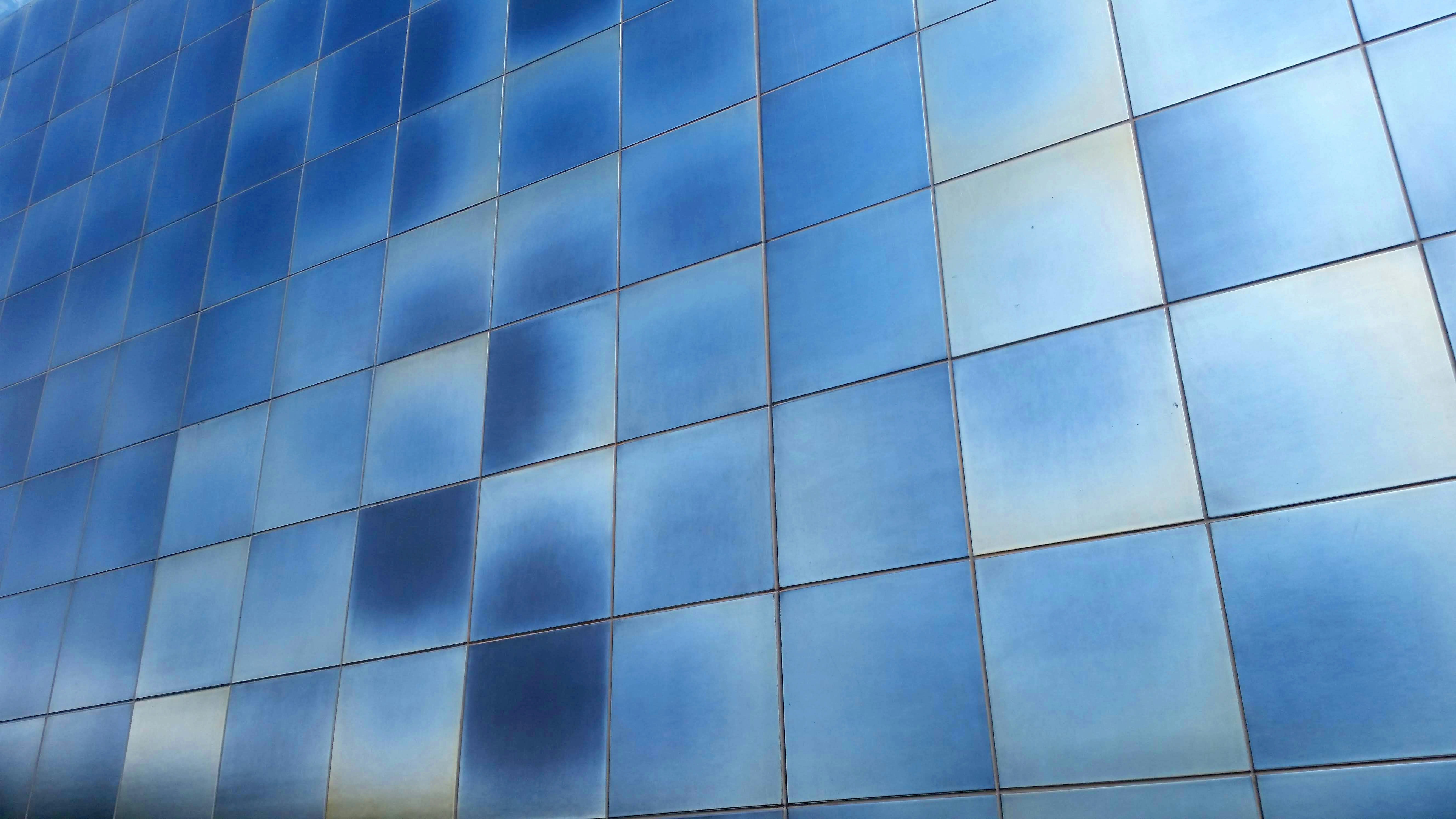 Wallpanel dan Wallpaper PVC Mewah