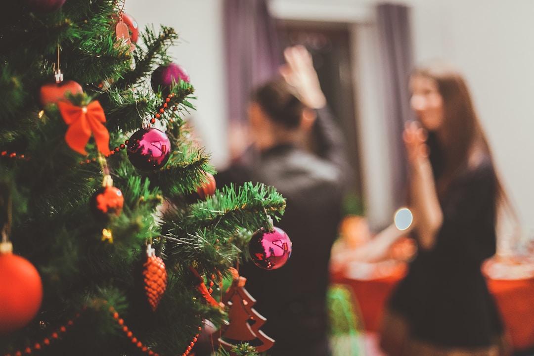 Decor and Ambiance: Creating a Memorable Holiday Setting