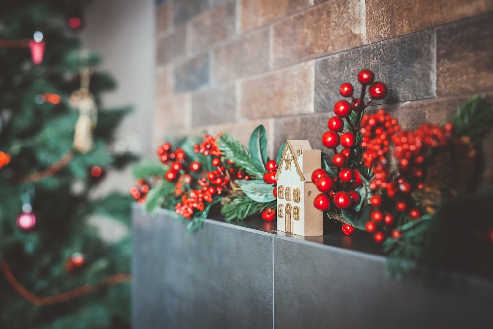 red cherries decor