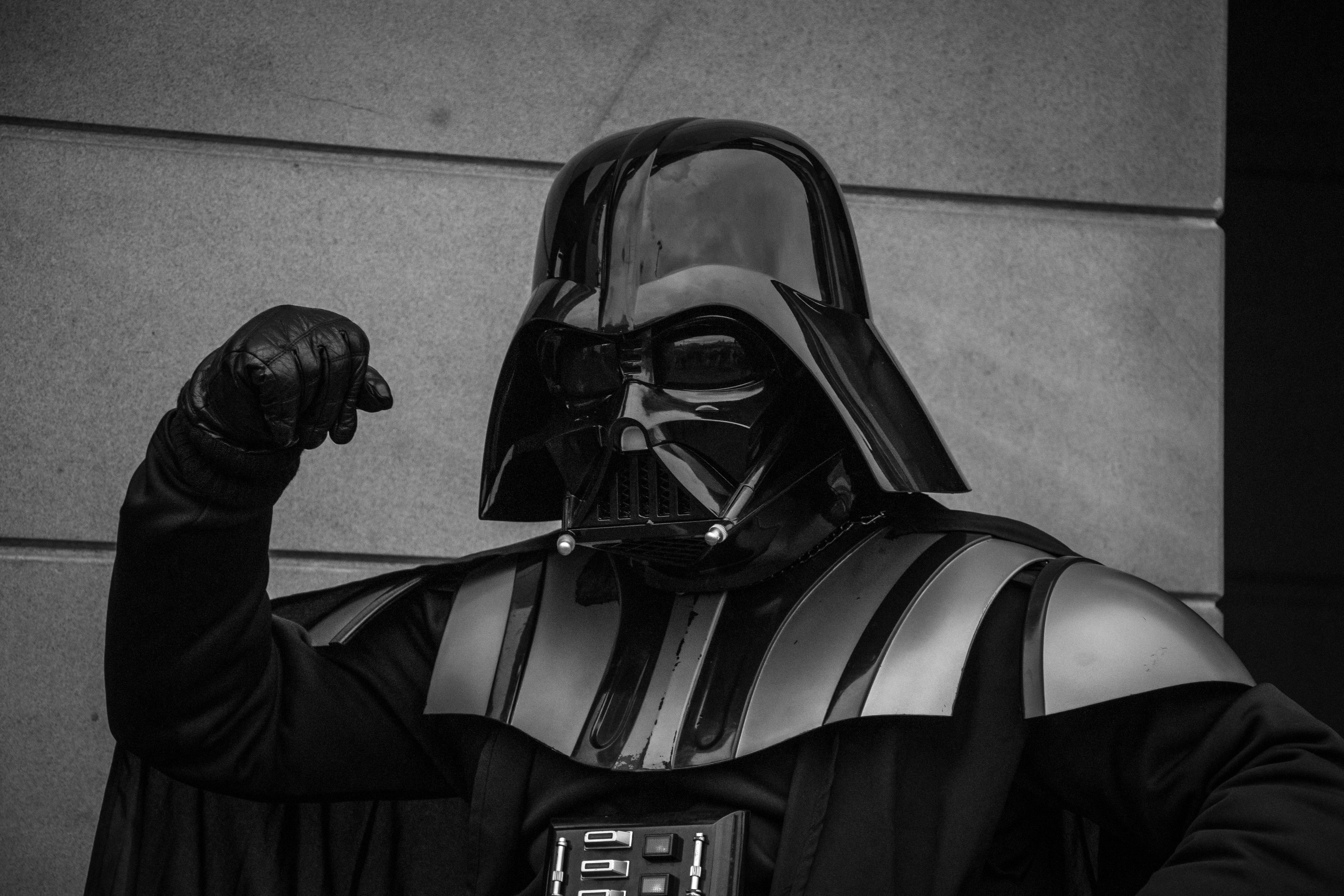 AI to Voice Vader