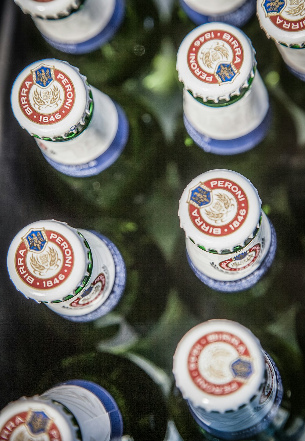 Peroni Birra Trinkflaschen Kronen