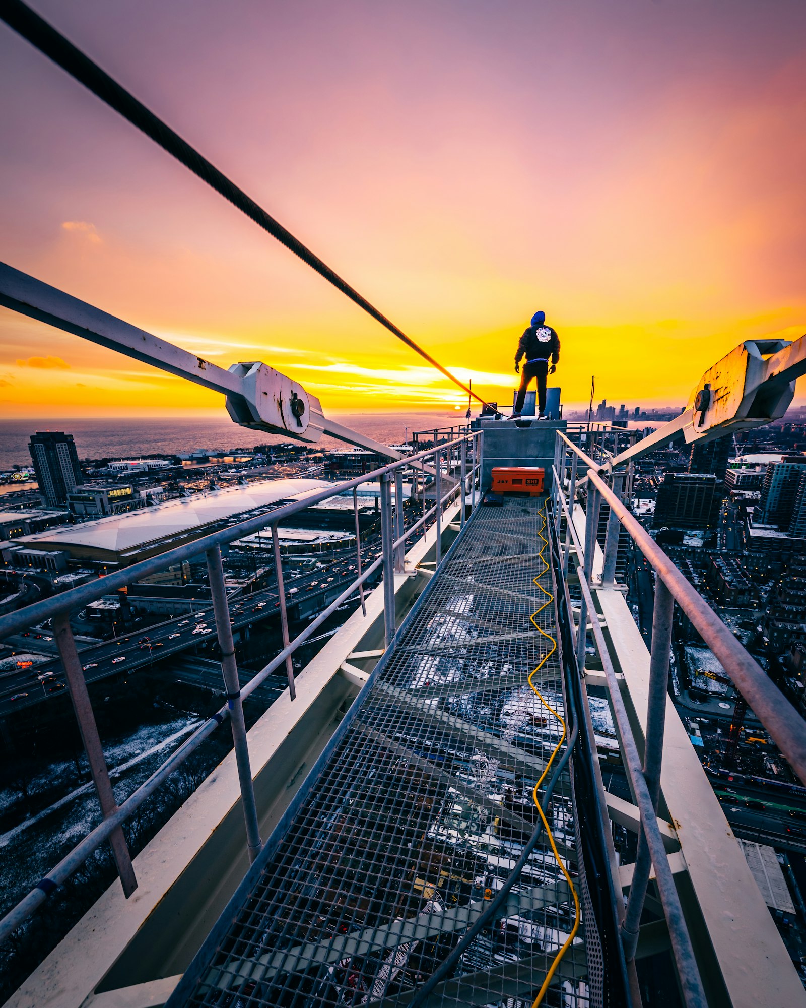 Sigma 14mm F1.8 DG HSM Art sample photo. Man standing on gray photography