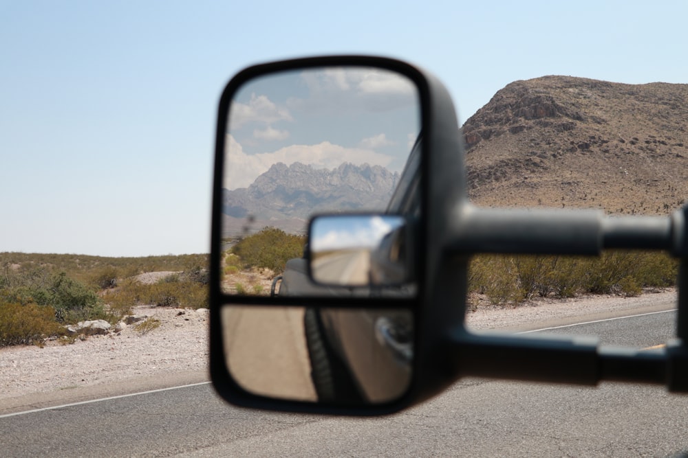 black vehicle side mirror