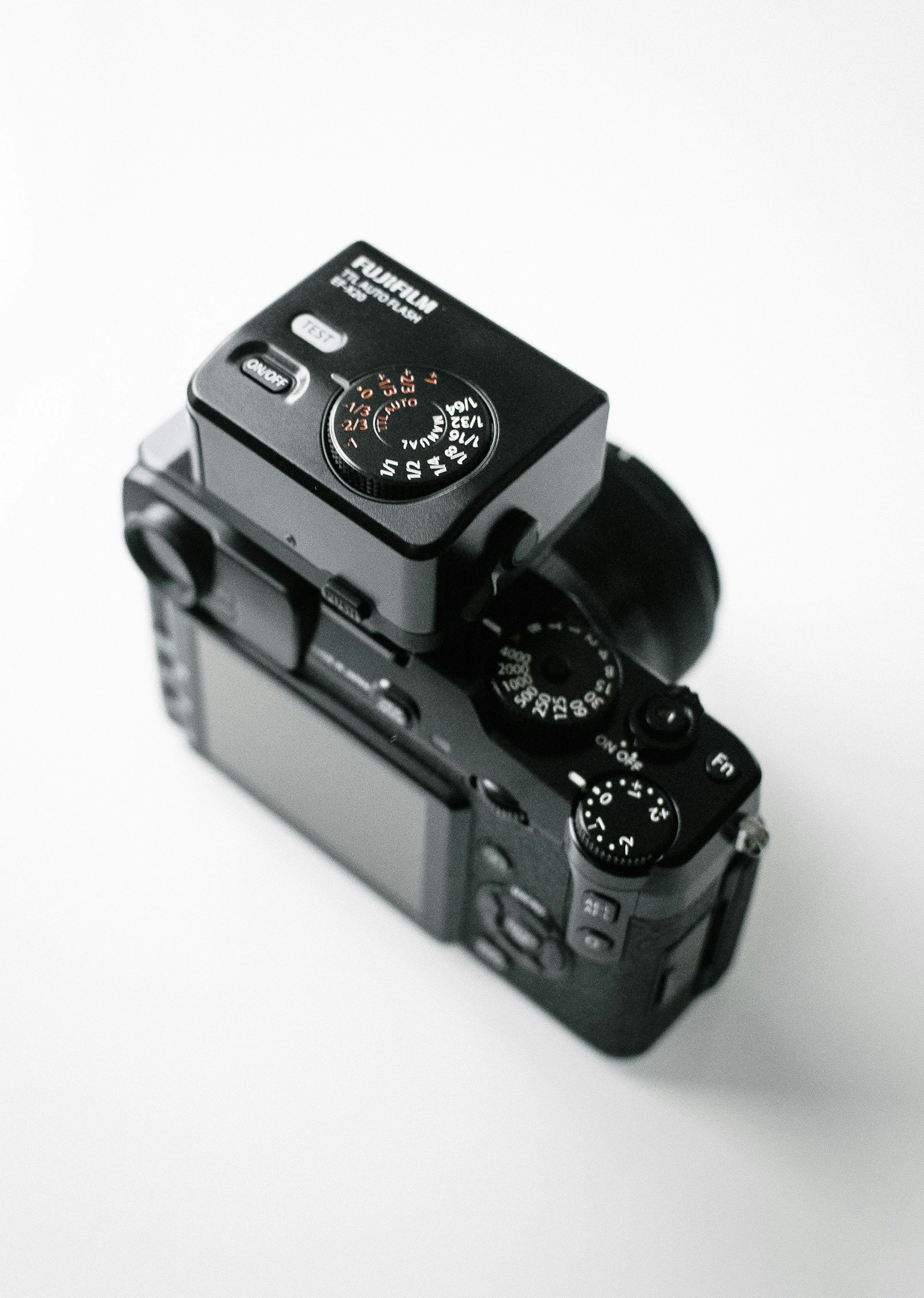 Nikon D5000 + Nikon AF-S DX Nikkor 35mm F1.8G sample photo. Black fujifilm dslr camera photography