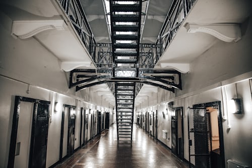 5 Best Jails, Prisons to work For in California in 2022