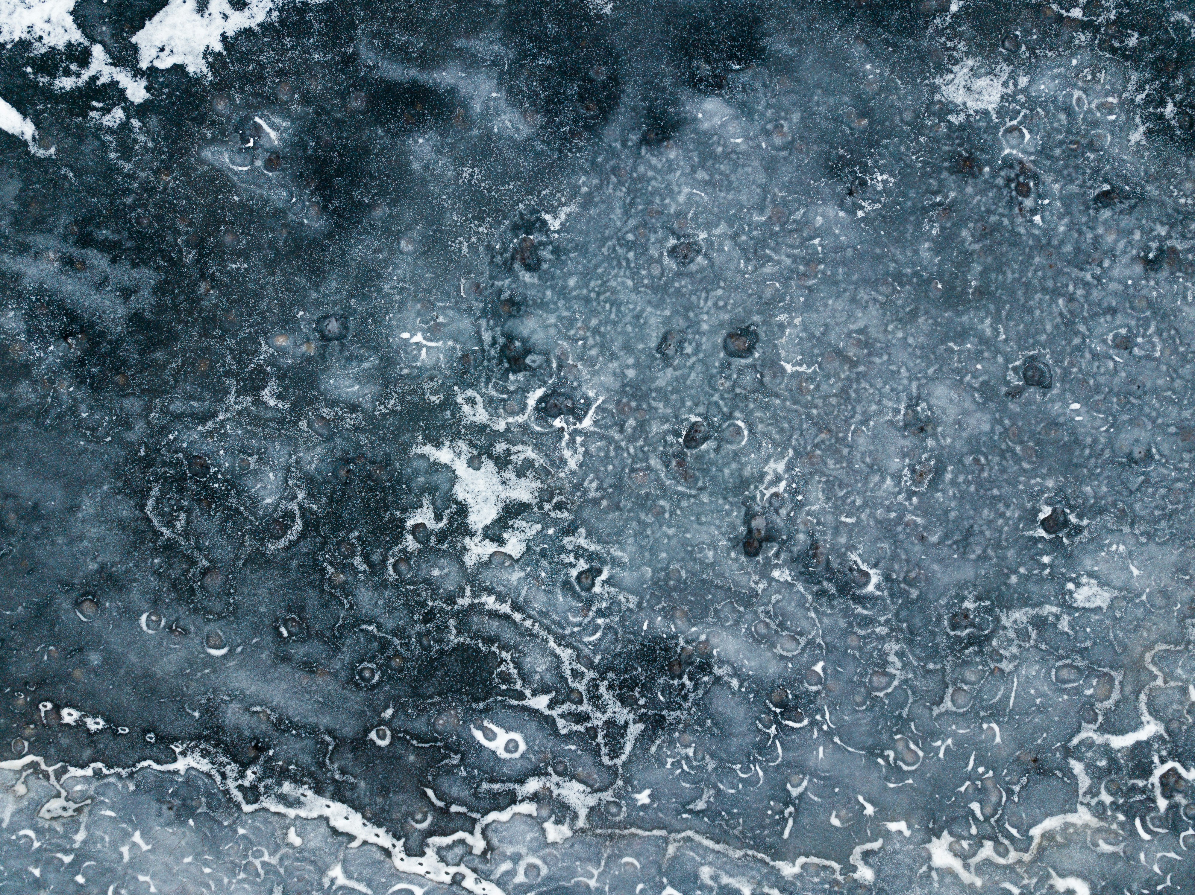 Photo by aaronburden