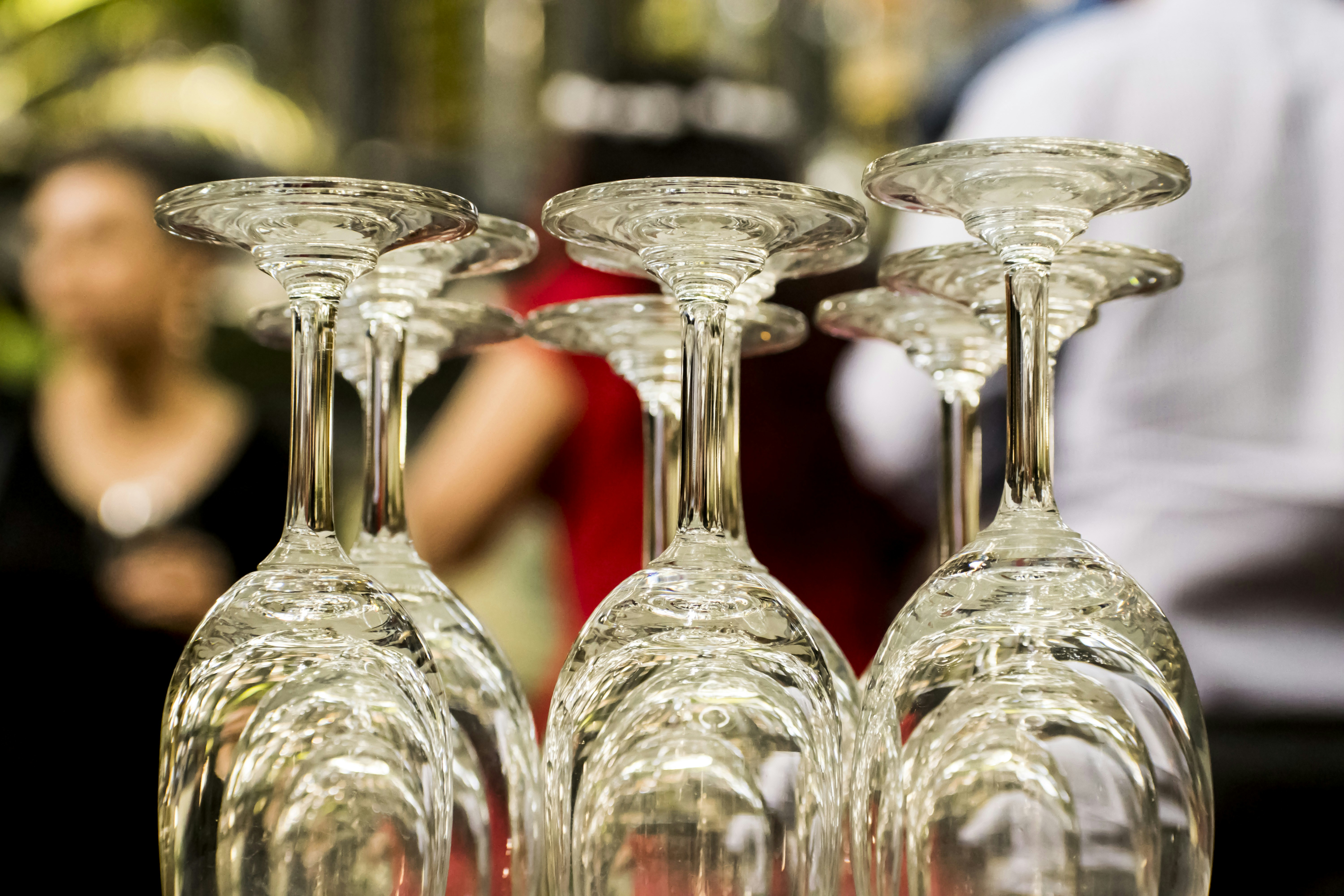 6 Wine Festival Tips for Perfect Glassware Choices