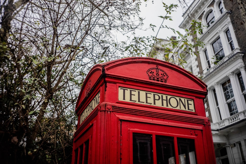 red telephone booth