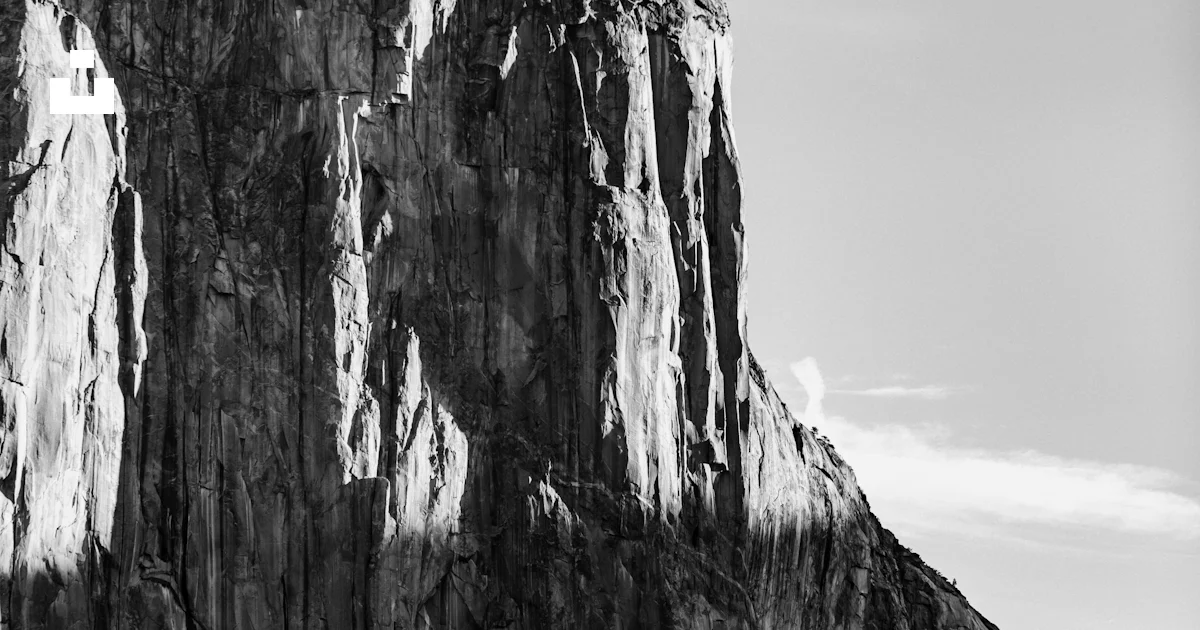 Greyscale Rocks Greyscale photography of rock formation photo – Free Grey Image on Unsplash