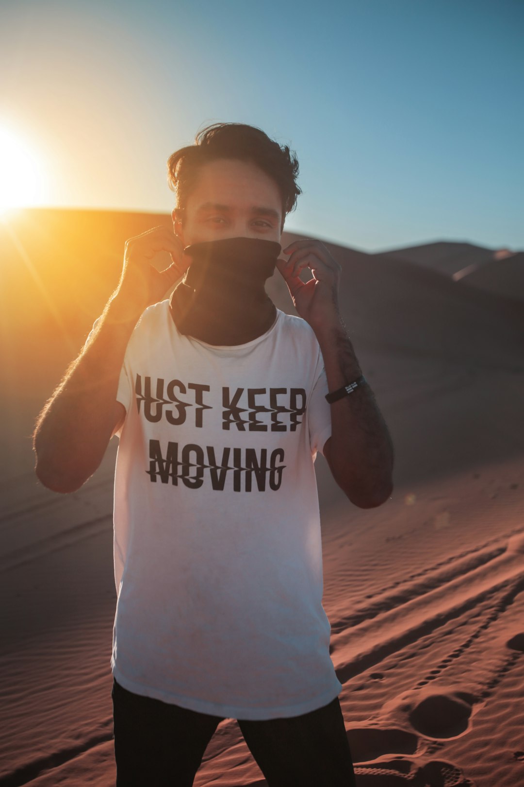 man in white crew-neck t-shirt