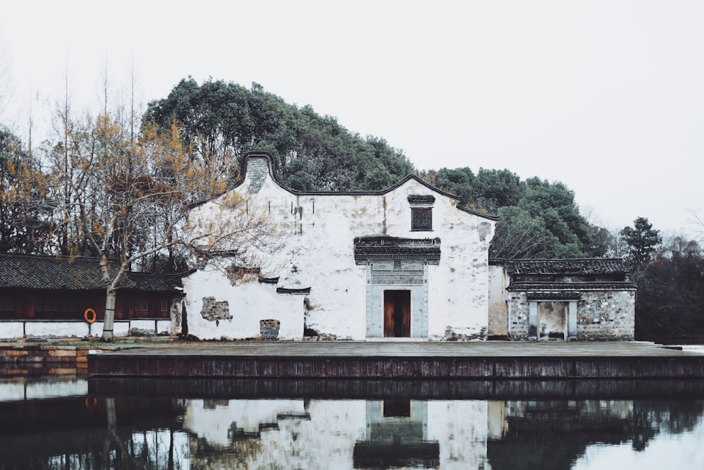 white concrete house