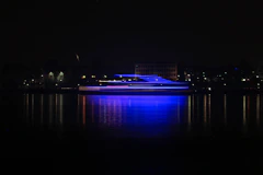 a boat that is sitting in the water