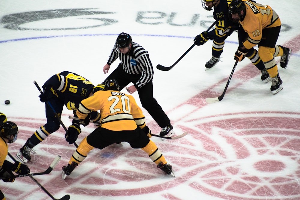 ice hockey game screenshot