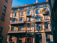 Best Budget Hostels in Versailles That Are Actually Worth Staying In