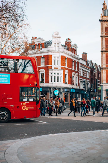 A vibrant photo showing happy students exploring iconic London landmarks in winter.