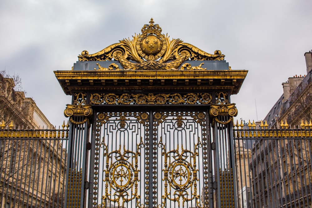 gray and brown closed gate