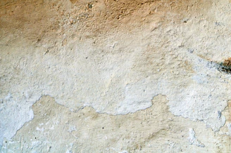 gray concrete wall