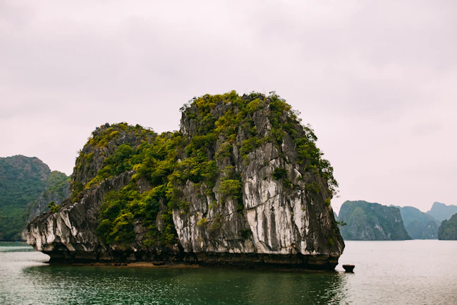 6-Day Cat Ba Family Itinerary: Relaxed & Kid-Friendly