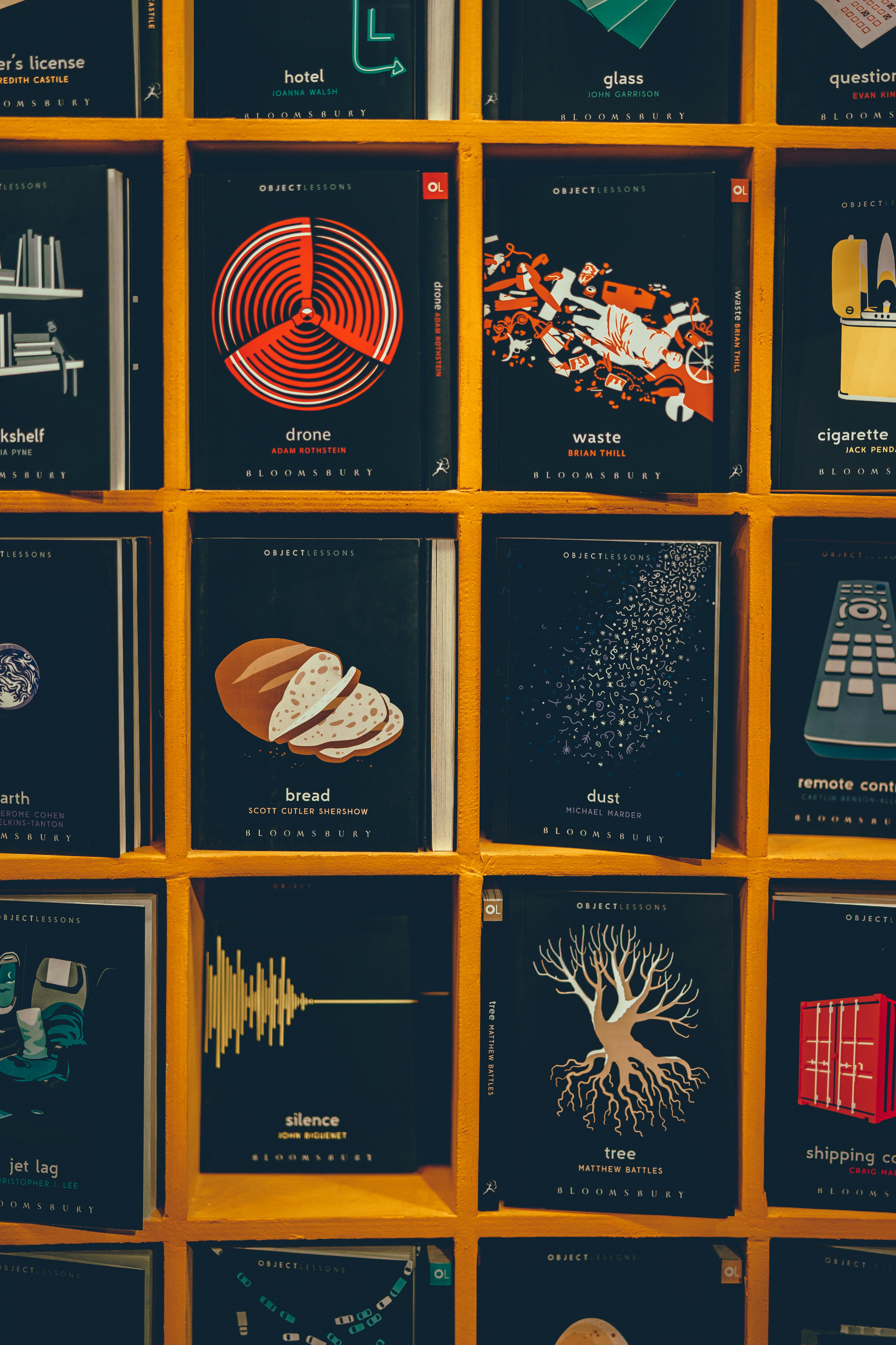 Cover of Cantik Itu Luka