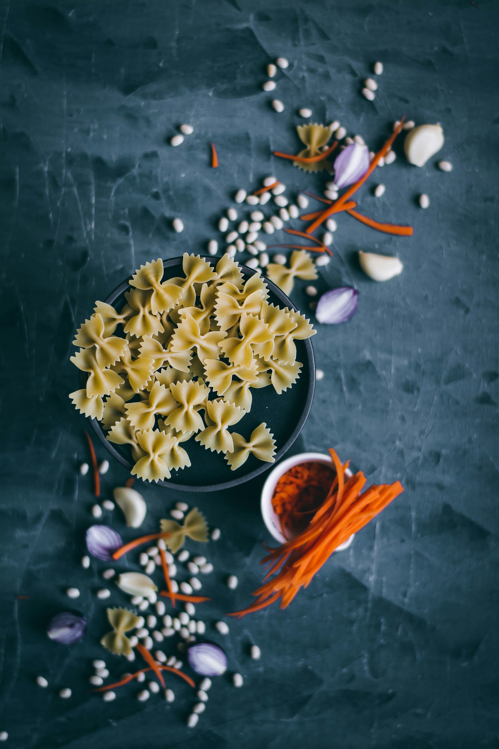 Nikon AF-S Nikkor 50mm F1.8G sample photo. Beige pasta with spices photography